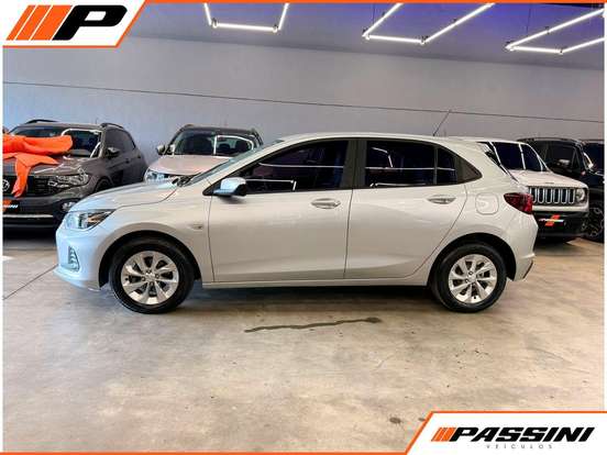 CHEVROLET-ONIX-2022