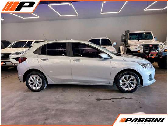 CHEVROLET-ONIX-2022