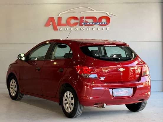 CHEVROLET-ONIX-2018