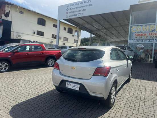 CHEVROLET-ONIX-1.0 MPFI LT 8V FLEX 4P MANUAL CHEVROLET-ONIX-2019