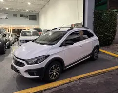 CHEVROLET ONIX 1.4 MPFI ACTIV 8V FLEX 4P AUTOMÁTICO CHEVROLET ONIX 1.4 MPFI ACTIV 8V FLEX 4P AUTOMÁTICO