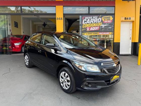 CHEVROLET ONIX 1.4 MPFI LT 8V FLEX 4P MANUAL