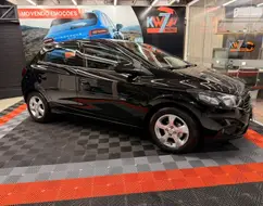 CHEVROLET ONIX 1.4 MPFI LTZ 8V FLEX 4P AUTOMÁTICO CHEVROLET ONIX 1.4 MPFI LTZ 8V FLEX 4P AUTOMÁTICO