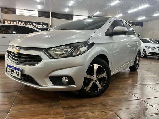 CHEVROLET-ONIX-2018