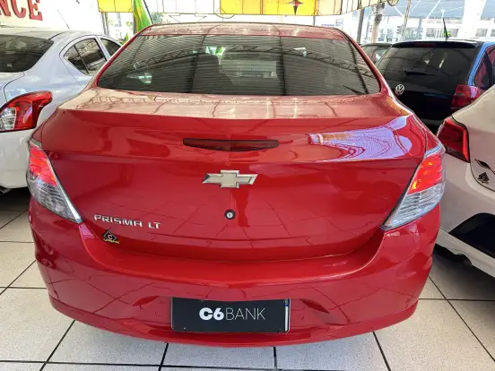 CHEVROLET-PRISMA-2015