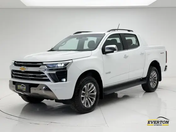 CHEVROLET S10 2.8 16V TURBO DIESEL HIGH COUNTRY CD 4X4 AUTOMÁTICO