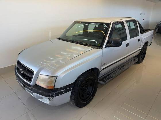 CHEVROLET S10 2.4 MPFI 4X2 CD 8V GASOLINA 4P MANUAL