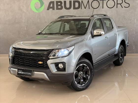 CHEVROLET S10 2.8 16V TURBO DIESEL HIGH COUNTRY CD 4X4 AUTOMÁTICO