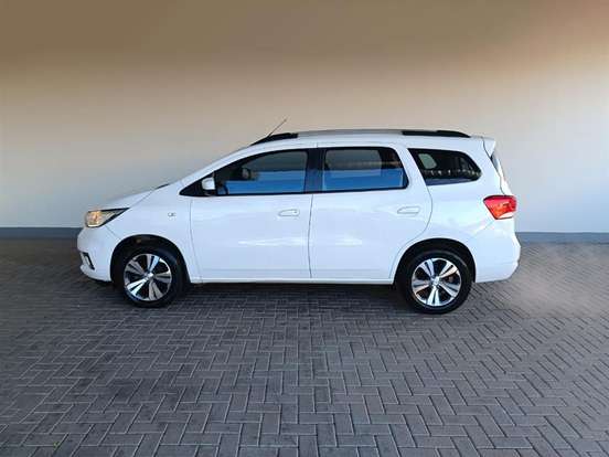 CHEVROLET-SPIN-1.8 PREMIER 8V FLEX 4P AUTOMÁTICO CHEVROLET-SPIN-2023