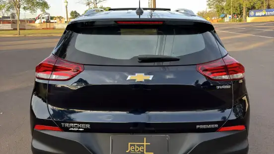CHEVROLET-TRACKER-2021