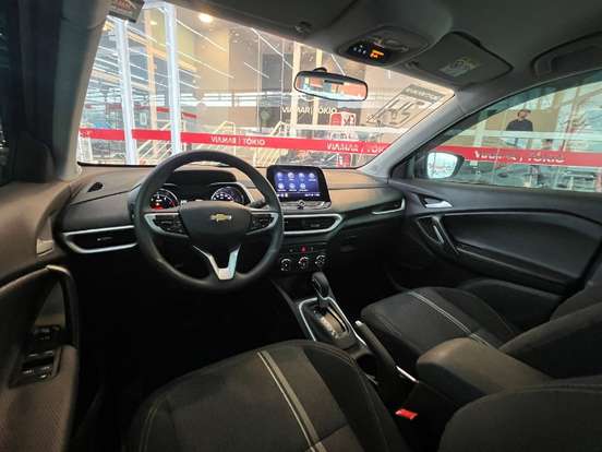 CHEVROLET-TRACKER-2024