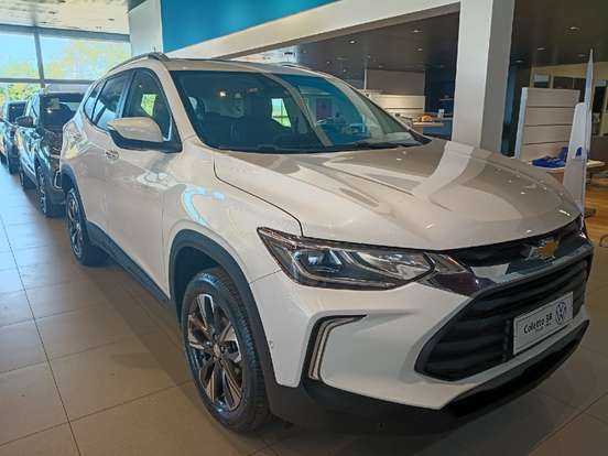 CHEVROLET-TRACKER-2023