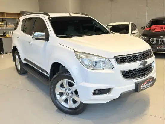 CHEVROLET-TRAILBLAZER-2.8 LTZ 4X4 16V TURBO DIESEL 4P AUTOMÁTICO CHEVROLET-TRAILBLAZER-2013