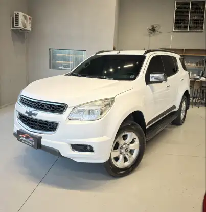CHEVROLET-TRAILBLAZER-2.8 LTZ 4X4 16V TURBO DIESEL 4P AUTOMÁTICO CHEVROLET-TRAILBLAZER-2013
