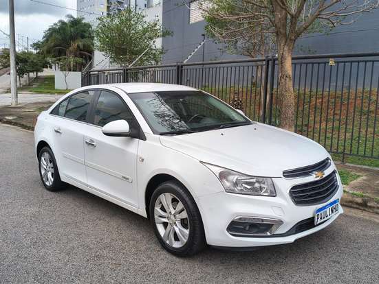 CHEVROLET-CRUZE-2015