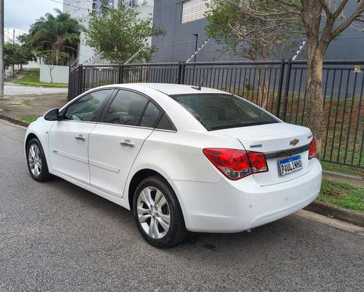 CHEVROLET-CRUZE-2015