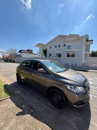 CHEVROLET ONIX 1.4 MPFI LT 8V FLEX 4P MANUAL