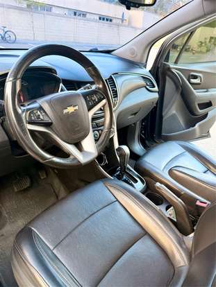 CHEVROLET-TRACKER-2017
