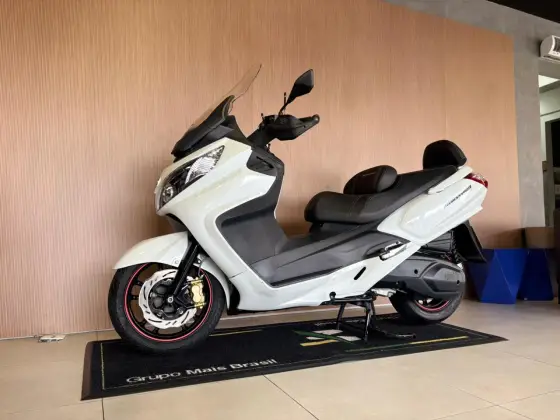 DAFRA MAXSYM 400i DAFRA MAXSYM 400i