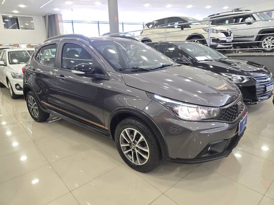 FIAT ARGO 1.3 FIREFLY FLEX TREKKING MANUAL