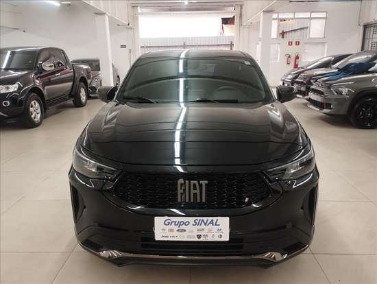 FIAT-FASTBACK-2022