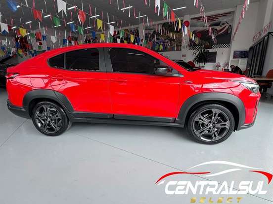 FIAT-FASTBACK-2023
