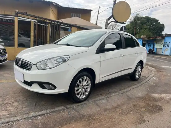 FIAT-GRAND SIENA-2017