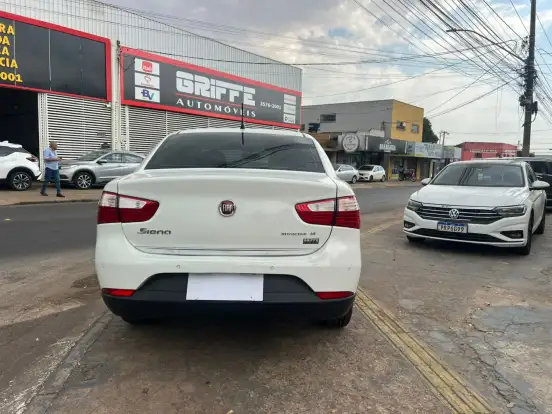 FIAT-GRAND SIENA-1.4 MPI ATTRACTIVE 8V FLEX 4P MANUAL FIAT-GRAND SIENA-2017