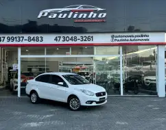 FIAT GRAND SIENA 1.4 MPI ATTRACTIVE 8V FLEX 4P MANUAL FIAT GRAND SIENA 1.4 MPI ATTRACTIVE 8V FLEX 4P MANUAL