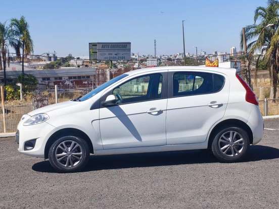 FIAT-PALIO-1.0 MPI ATTRACTIVE 8V FLEX 4P MANUAL FIAT-PALIO-2014