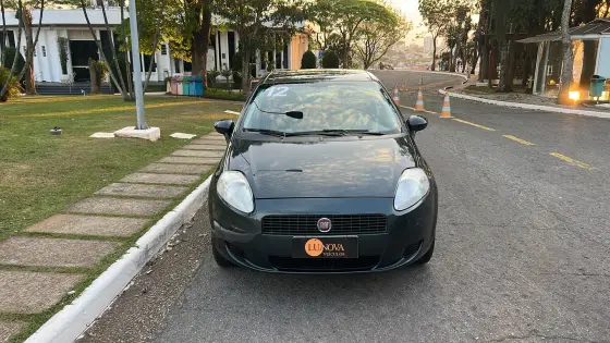 FIAT PUNTO 1.4 ATTRACTIVE 8V FLEX 4P MANUAL