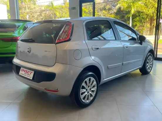 FIAT-PUNTO-2013