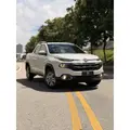 FIAT TORO 1.8 16V EVO FLEX FREEDOM AT6 FIAT TORO 1.8 16V EVO FLEX FREEDOM AT6