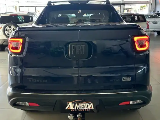 FIAT-TORO-2.0 16V TURBO DIESEL ULTRA 4WD AT9 FIAT-TORO-2021