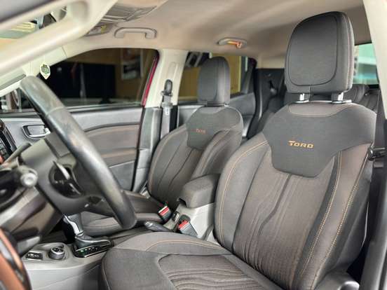 FIAT-TORO-2017