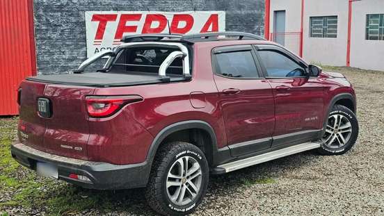 FIAT-TORO-2016