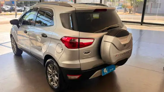 FORD-ECOSPORT-2015
