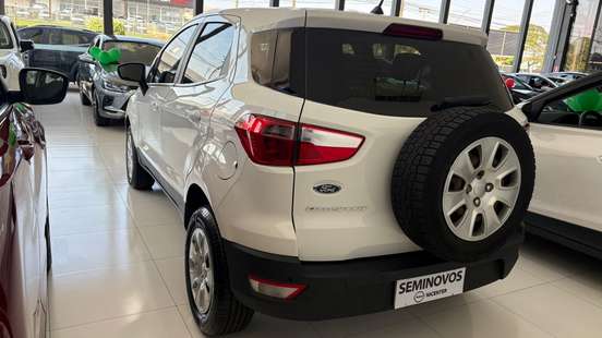 FORD-ECOSPORT-2020