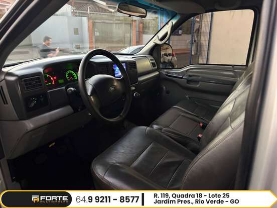 FORD-F-250-3.9 XLT 4X2 CS DIESEL 2P MANUAL FORD-F-250-2009