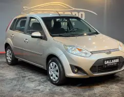 FORD FIESTA 1.6 SE HATCH 16V FLEX 4P MANUAL FORD FIESTA 1.6 SE HATCH 16V FLEX 4P MANUAL