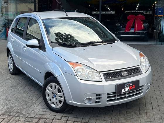 FORD FIESTA 1.0 MPI CLASS 8V FLEX 4P MANUAL