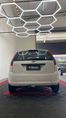 FORD-FIESTA-2013
