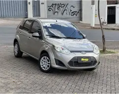 FORD FIESTA 1.6 ROCAM HATCH 8V FLEX 4P MANUAL FORD FIESTA 1.6 ROCAM HATCH 8V FLEX 4P MANUAL