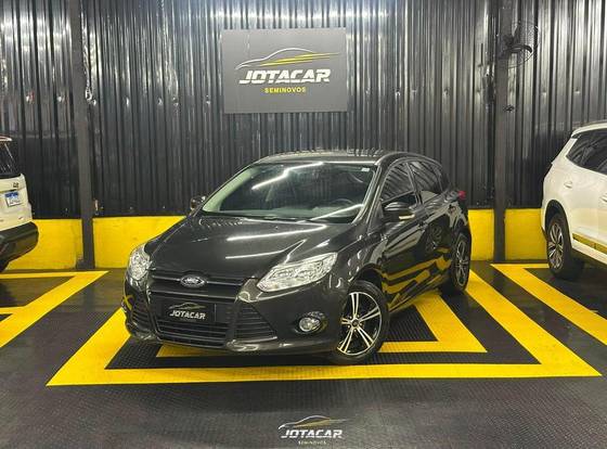 FORD FOCUS 1.6 SE 16V FLEX 4P MANUAL