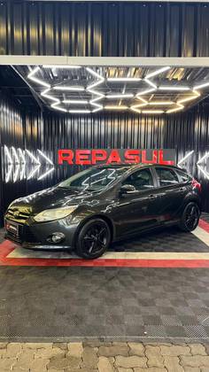 FORD FOCUS 1.6 SE 16V FLEX 4P POWERSHIFT