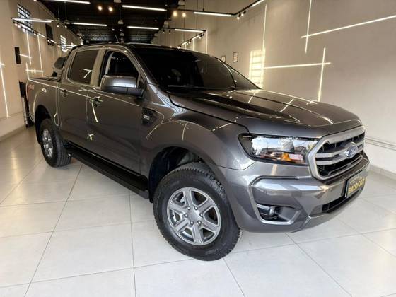 FORD RANGER 2.2 XLS 4X4 CD 16V DIESEL 4P AUTOMÁTICO