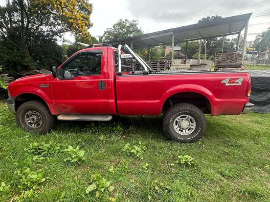 FORD-F-250-3.9 XLT MAX POWER 4X4 CS DIESEL 2P MANUAL FORD-F-250-2011
