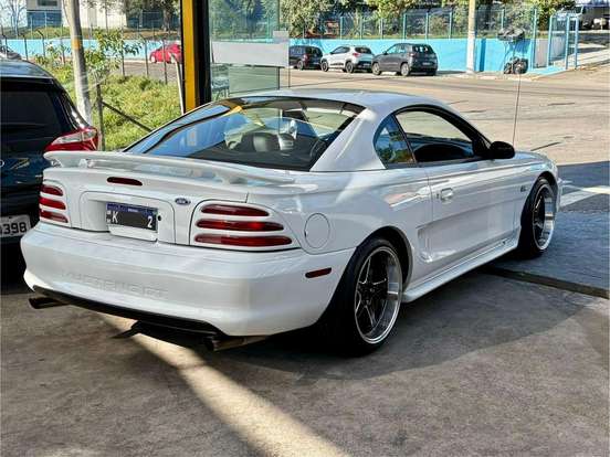 FORD-MUSTANG-1994