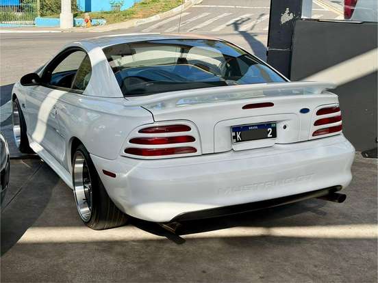 FORD-MUSTANG-1994