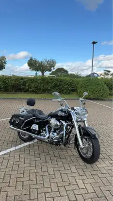 HARLEY-DAVIDSON-ROAD KING CLASSIC-2010